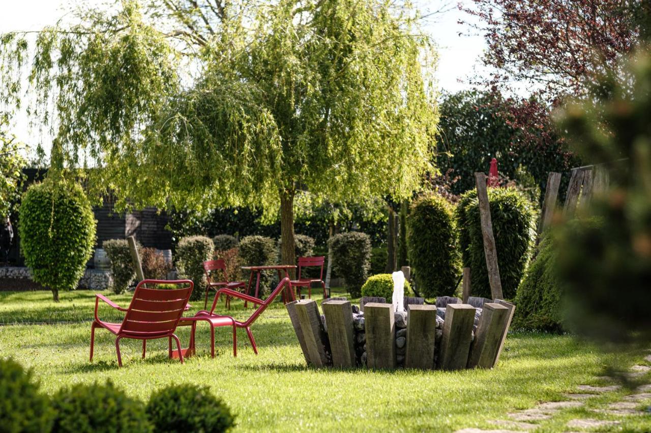 Le Domaine Des Pres Verts Suites & Chambres Avec Jacuzzi Privatif Jouey 외부 사진
